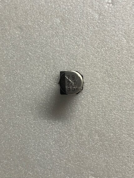 خازن الکترولیت smd 220uf-35v