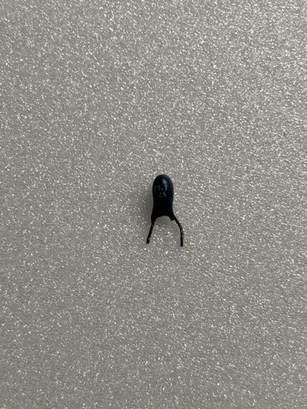 خازن تانتالیوم 3.3 میکرو 25 ولت DIP