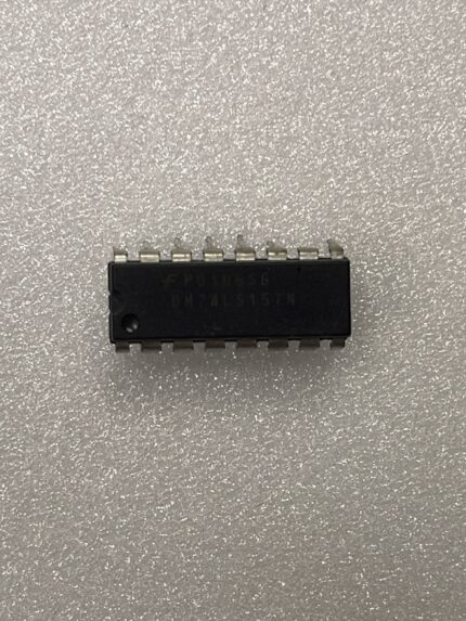 عکس آیسی 74LS157 مالتی‌پلکسر 4 به 1 دوگانه TTL