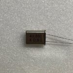 کریستال XT-49 860MHz کوارتز HC-49 فرکانس بالا