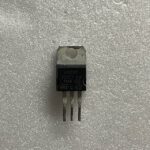 آی‌سی رگولاتور ولتاژ LM317T قابل تنظیم 1.2-37V TO-220